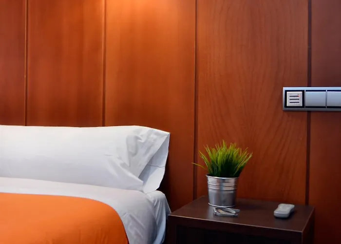 Bajo La Muralla 2* Zamora